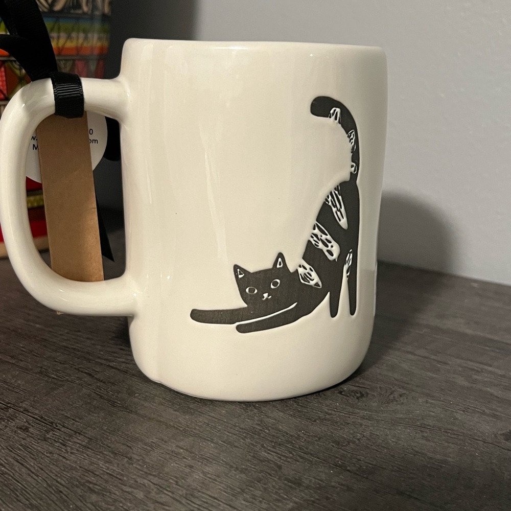 Rae Dunn- The Purr-fect Brew - Picture 2 of 5